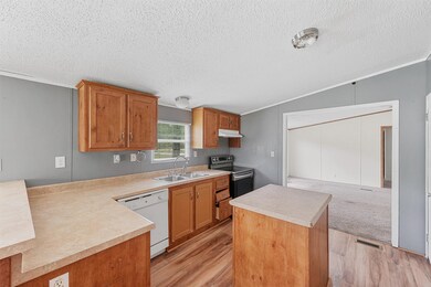 12180 Rebel Rd, Cleveland, TX 77327 - photo 7