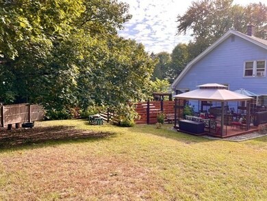 29 Webster Ave, West Springfield, MA 01089 - photo 4