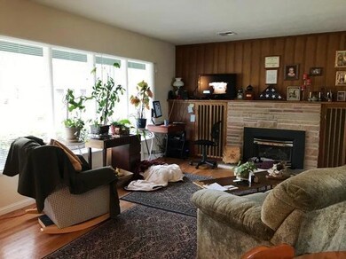 315 SE K St, Grants Pass, OR 97526 - photo 2