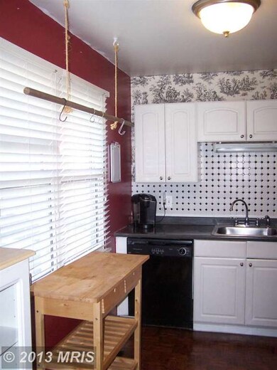 301 Tetra Ct, Glen Burnie, MD 21061 - photo 4