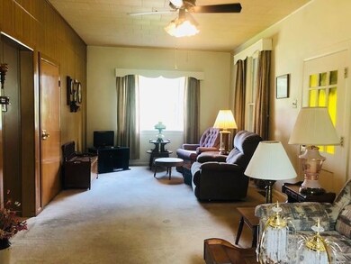 318 S Berry St, Andrews, IN 46702 - photo 5