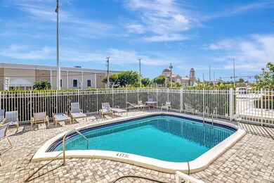 Southbridge Condominiums unit 1010, West Palm Beach, FL 33405 - photo 5