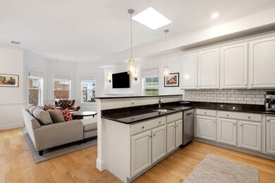 756 E 3rd St unit 3, Boston, MA 02127 - photo 6