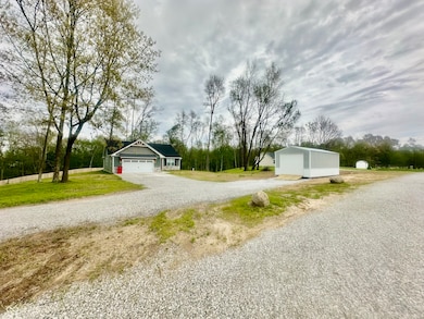 114 Red Oak Ln, Covington, IN 47932 - photo 3