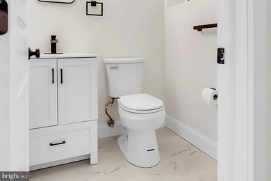 1411 S Ringgold St, Philadelphia, PA 19146 - photo 5