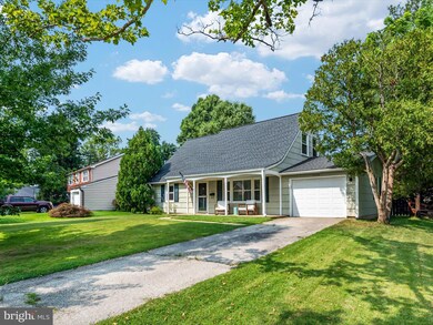 12404 Stretton Ln, Bowie, MD 20715 - photo 3