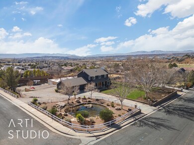 842 E Apache, Washington-Heather Bryant