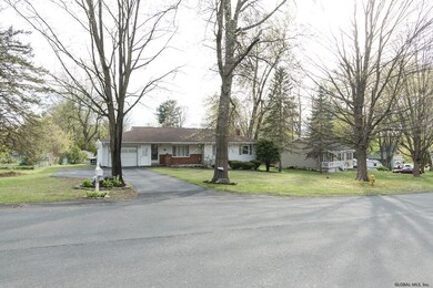 16 Glen Dr, Troy, NY 12180 - photo 3