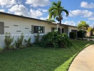 734 SW 4th Ave, Hallandale Beach, FL 33009 - photo 5