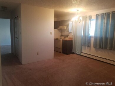 3303 Myers Ct, Cheyenne, WY 82001 - photo 3