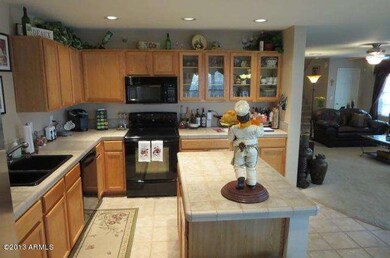 Kitchen (2)