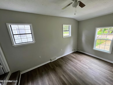 521 N Park Ln, Jackson, MS 39206 - photo 4