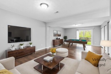 5697 Mouzon Dr, Columbus, OH 43232 - photo 4