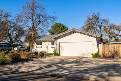 2512 Christian Ave, Redding, CA 96002 - photo 3