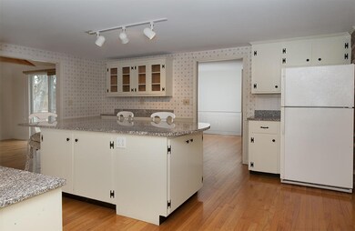 5 Scoop Cir, Yarmouth Port, MA 02675 - photo 5