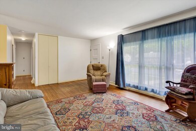 4411 Mays Ave, Reading, PA 19606 - photo 4