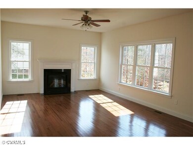 Den/Family/Great Room - OPEN, BRIGHT GREAT ROOM WI