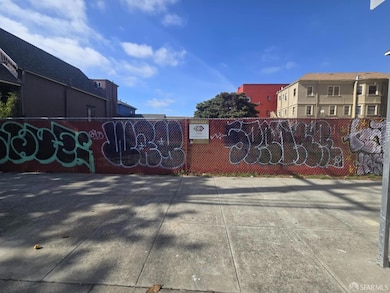 913 Martin Luther King jr Way, Oakland, CA 94607 - photo 2