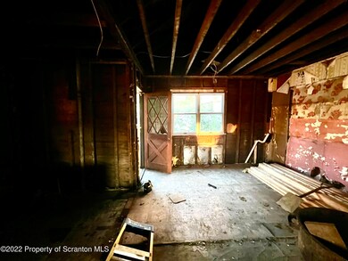 1511 S Irving Ave, Scranton, PA 18505 - photo 3
