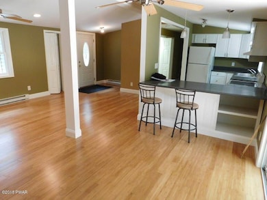 112 Granite Dr, Hawley, PA 18428 - photo 6