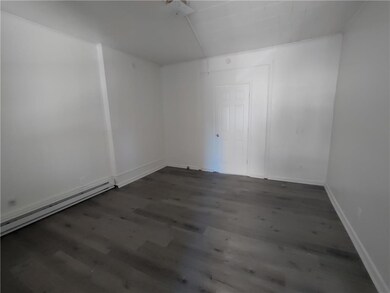 221 N Penn St unit 1, Allentown, PA 18102 - photo 2