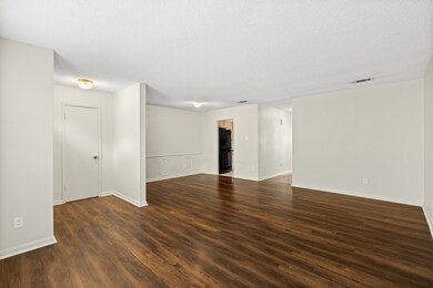 1137 Country Place Dr, Houston, TX 77079 - photo 4