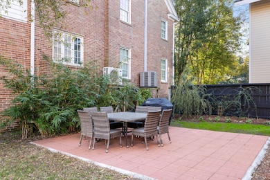 3 - Patio