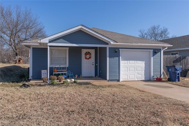 620 S Ash St, Guthrie, OK 73044 - photo 3