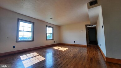 1416 N Shenandoah Ave, Front Royal, VA 22630 - photo 4