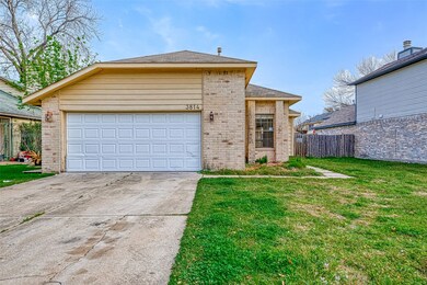 3814 Storm Creek Dr, Houston, TX 77088 - photo 2