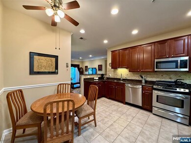 4315 Warrens Way, Wanaque, NJ 07465 - photo 5