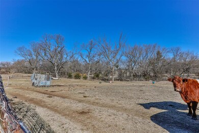 369 County Road 121, Gainesville, TX 76240 - photo 4