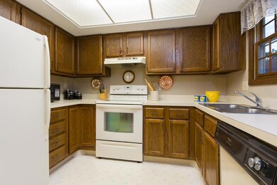 1678 Bethel Rd unit 1678, Columbus, OH 43220 - photo 7