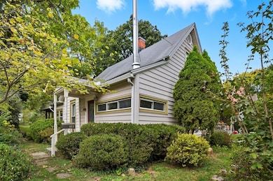 421 N Franklin St, Delaware, OH 43015 - photo 2