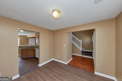 1260 Crestridge Ln, Riverdale, GA 30296 - photo 7