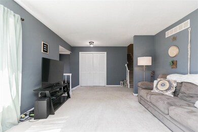 5034 Broadview Dr SE, Cedar Rapids, IA 52403 - photo 7