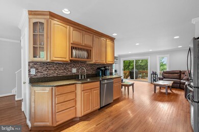 7256 Dockside Ln, Columbia, MD 21045 - photo 4