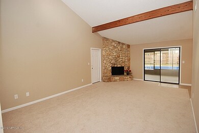 FAMILY ROOM W/FIREPLACE