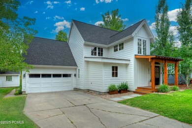 002_2512lilylangtryct-001_826