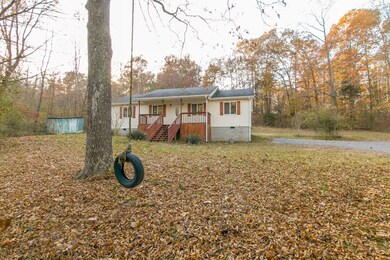 1900 Hurricane Loop, Tennessee Ridge, TN 37178 - photo 2