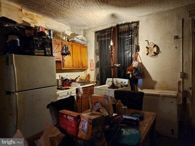 1714 E 28th St, Baltimore, MD 21218 - photo 3