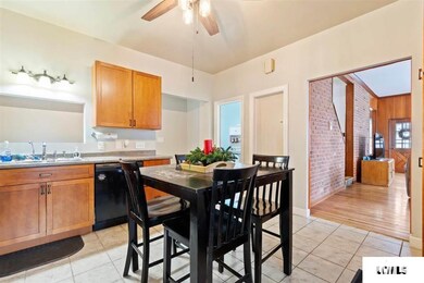 504 Wyatt Ave, Lincoln, IL 62656 - photo 7