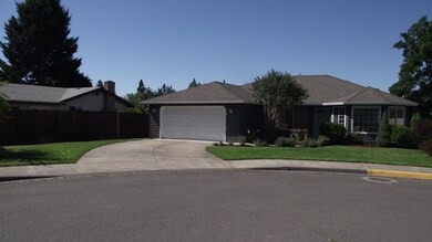3061 Pineview Ct, Medford, OR 97504 - photo 3