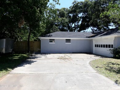 1031 Jamaica Rd E, Jacksonville, FL 32216 - photo 3