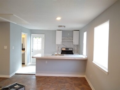 511 Gale St unit B, Houston, TX 77009 - photo 6