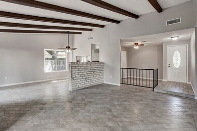 8414 Gulf Spring Ln, Houston, TX 77075 - photo 2