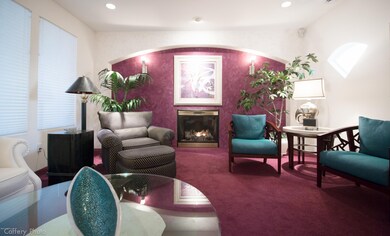 Comfortable and classy LR