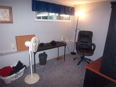 52 Bestick Rd, Braintree, MA 02184 - photo 6