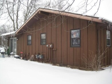 2423 White Oak Tr, Dunn, WI 53575 - photo 5