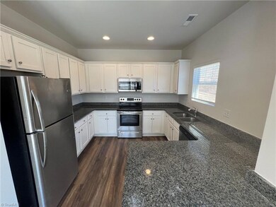 119 Stockbridge Ln, Statesville, NC 28625 - photo 7